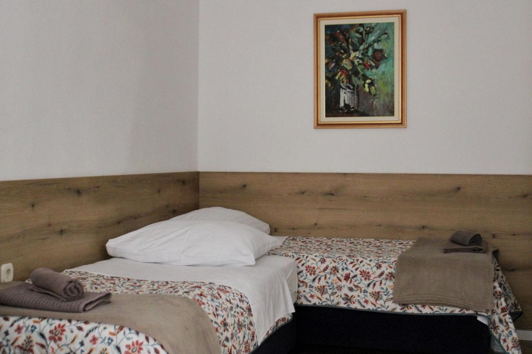 Studio Laura-Spacious Studio On The Main Beach ماكارسكا المظهر الخارجي الصورة