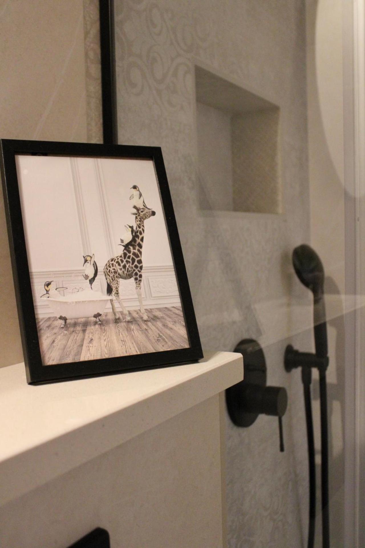 Studio Laura-Spacious Studio On The Main Beach ماكارسكا المظهر الخارجي الصورة